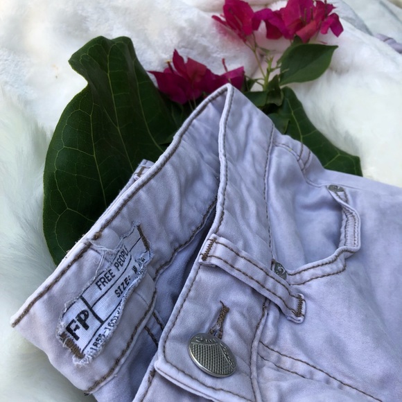 Free People Denim - ✨Free People Soft Neutral Colored Skinny Jeans✨